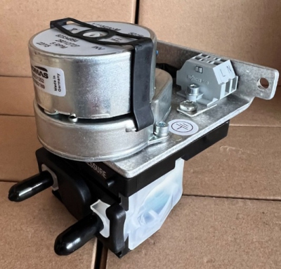 Bơm Nhu Động Bơm Thoát Nước CEMS power plant cement plant peristaltic pump Thomas SR25 4722UD